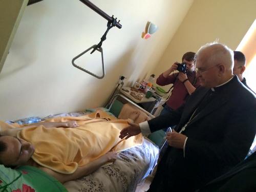 Поранених військовослужбовців відвідала делегація Американської Єпископської Конференції.(ФОТО)
